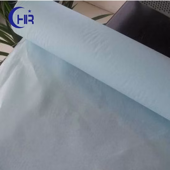 Colle de film microporeux à motif de treillis 55GSM avec tissu non tissé respirant pour combinaison